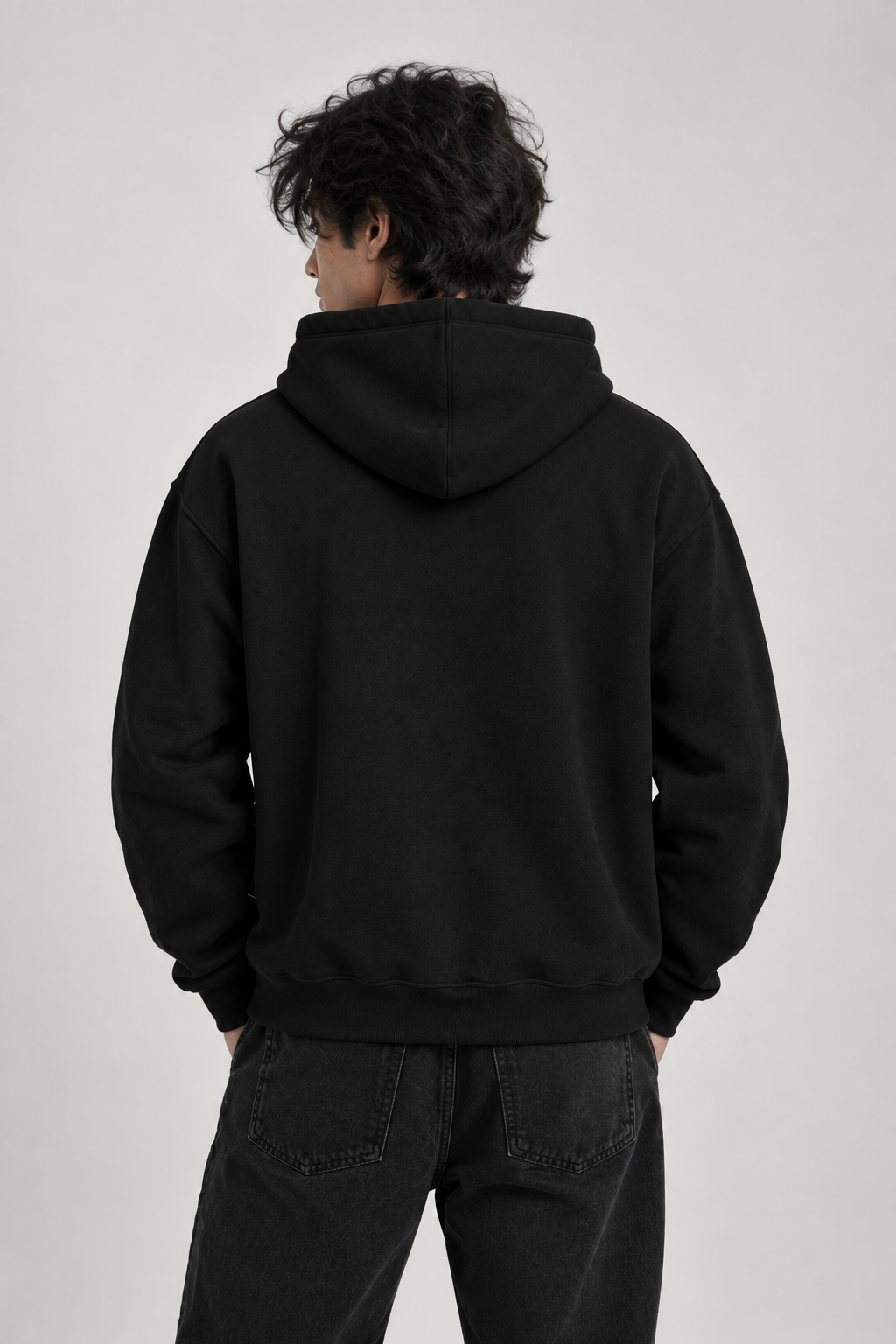 Anthakuminchi Regular Fit Hoodie (Black)