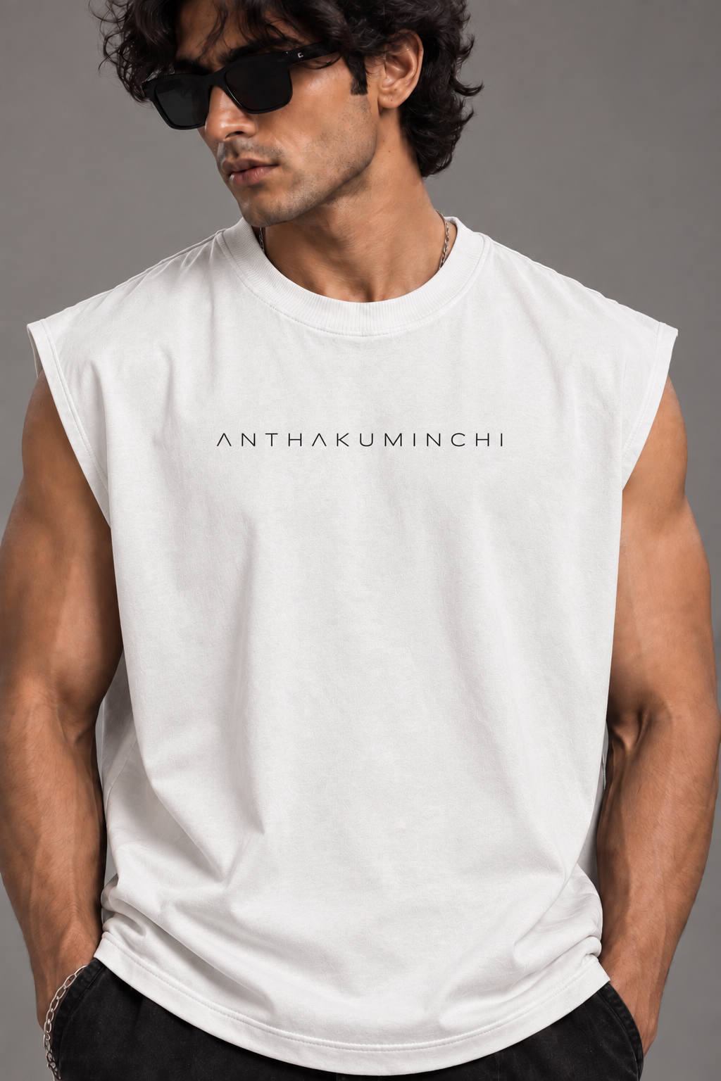 Anthakuminchi Oversized Tank Top (White)