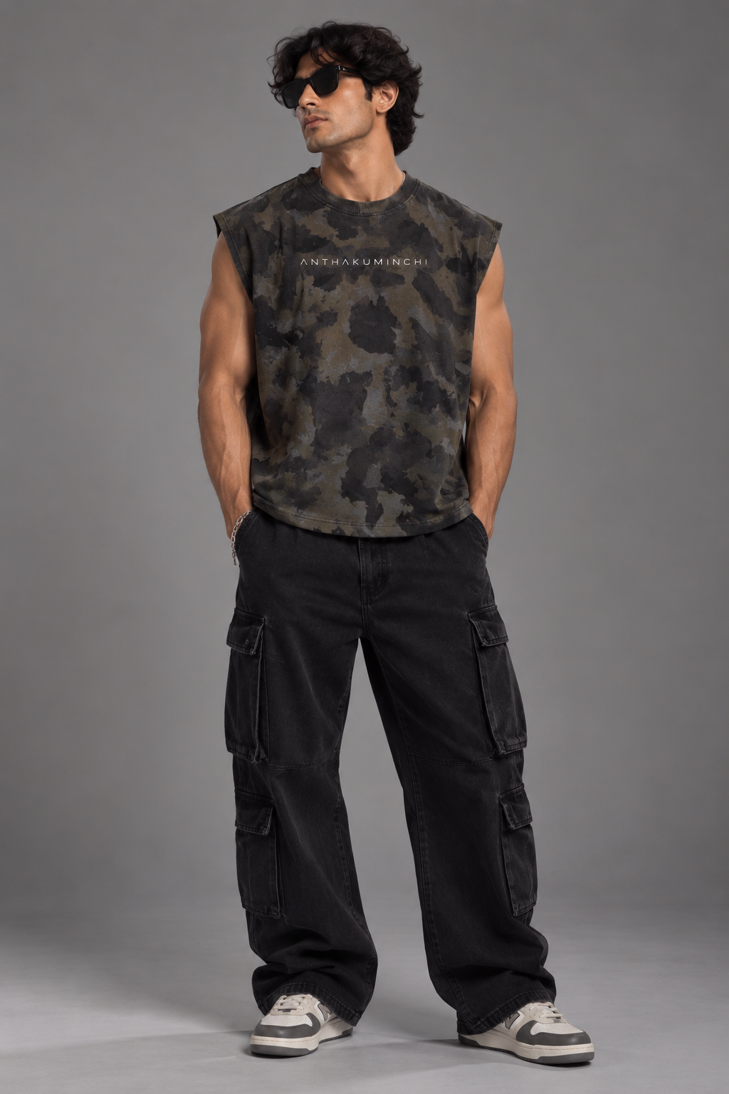Anthakuminchi Special Acid Wash Tank Top (Camo Fade)
