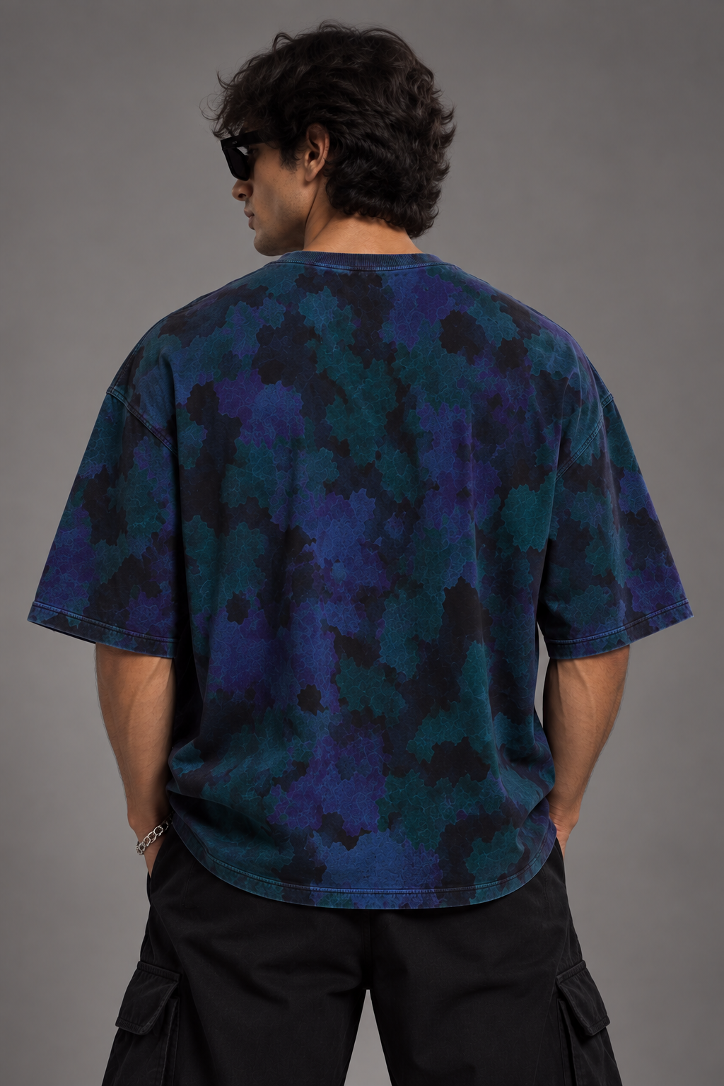 Anthakuminchi  Special Acid Wash Oversized Tee (Leaf Camo)